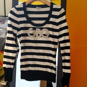 GUESS Sweater